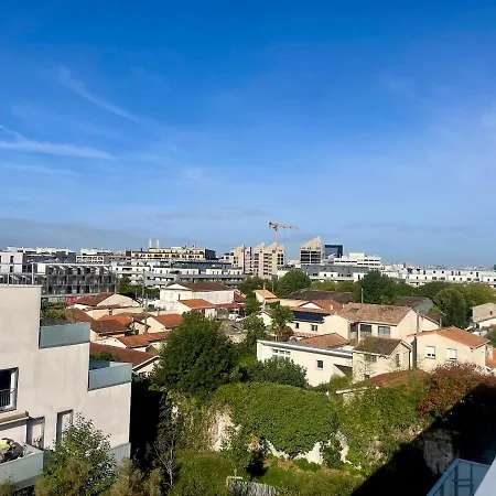 Spacieux Duplex, Parking Prive , Proche Bordeaux *