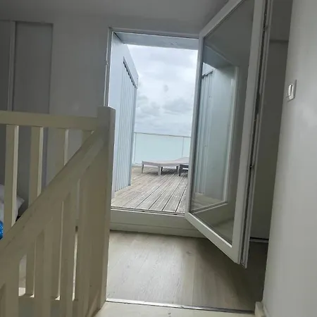 Spacieux Duplex, Parking Prive , Proche Bordeaux *