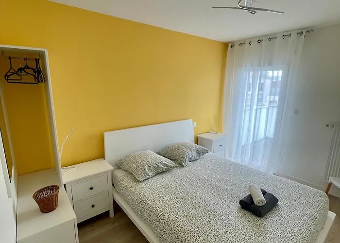 Apartamento Spacieux Duplex, Parking Privé , Proche Bordeaux Cenon